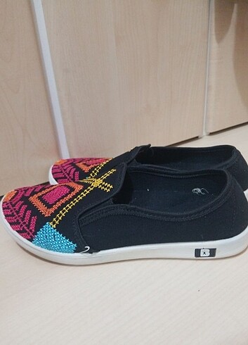 İşlemeli ayakkabı  - Görsel 3