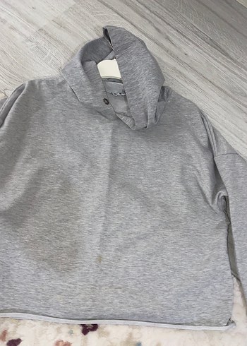 Diğer Kadın Gri Yüksek Yakalı Sweatshirt L beden