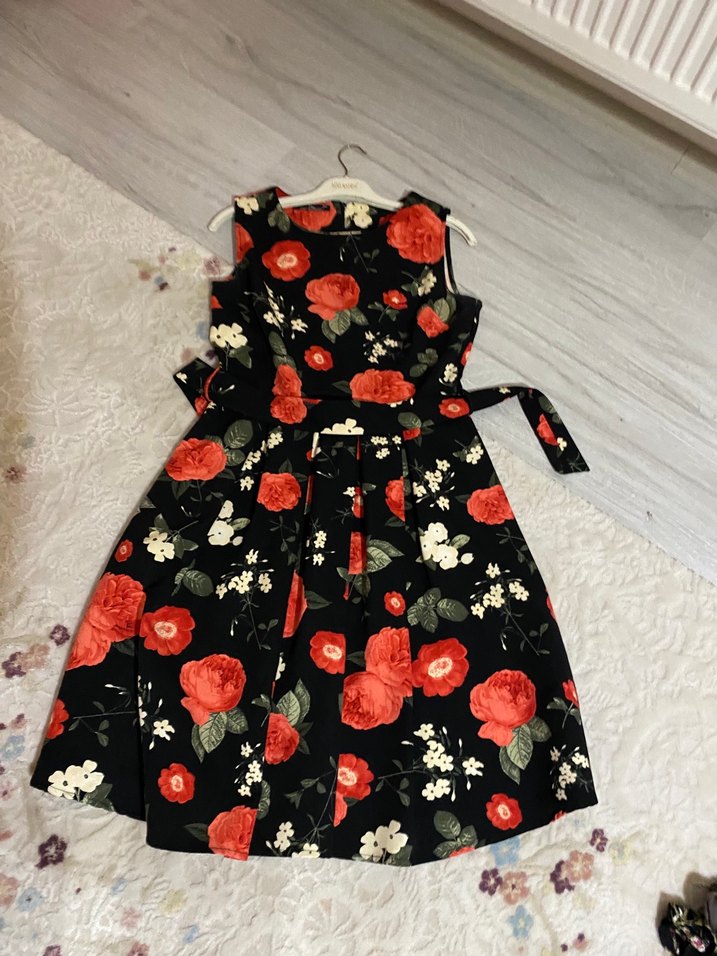 Kırmızı Çiçek Desenli Uzun Elbise L beden - Görsel 5