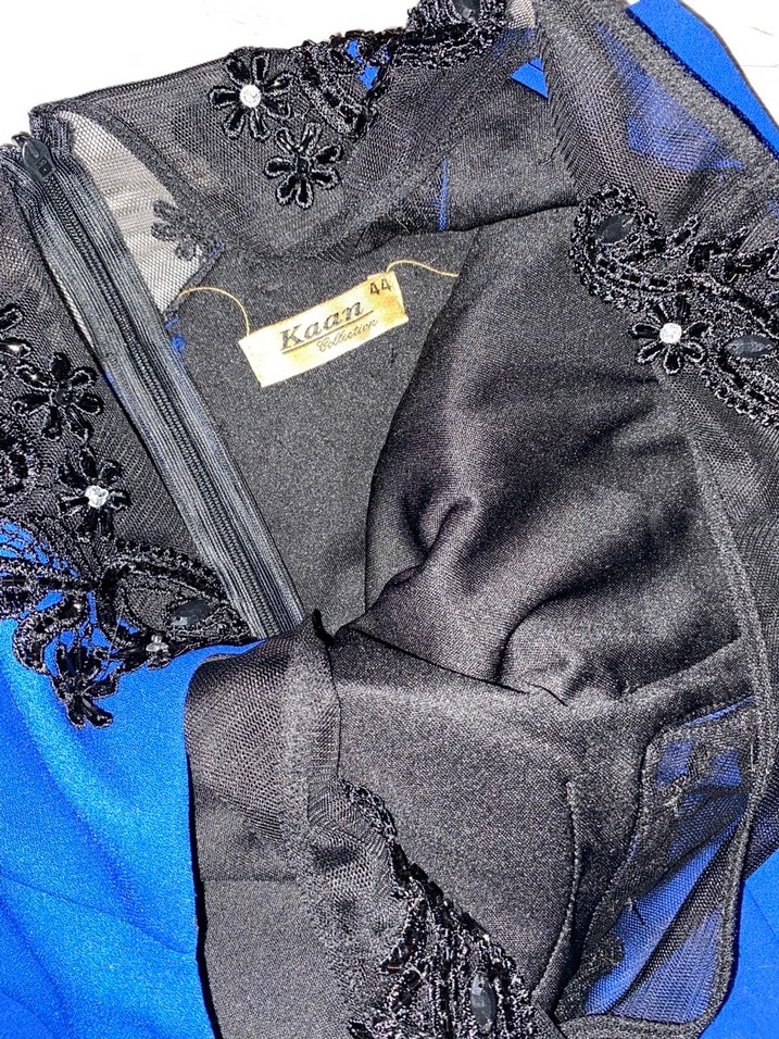 Mavi Uzun V Yaka Gece Elbisesi - Görsel 4