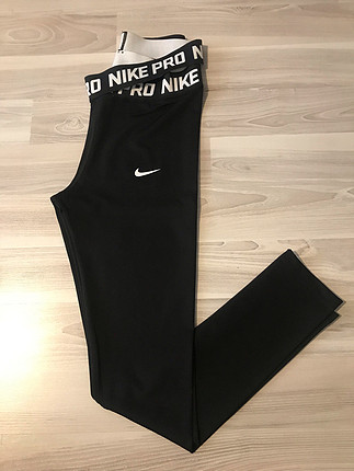 Nike tayt