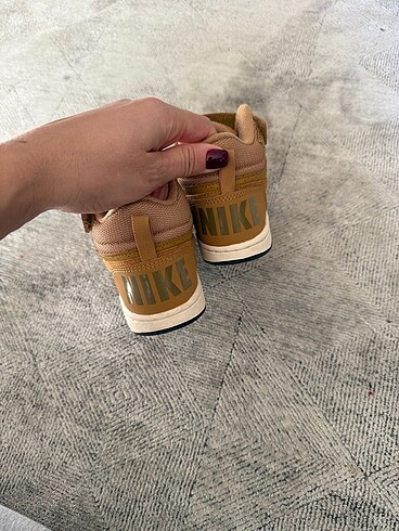 30 Beden camel Renk Nike bot