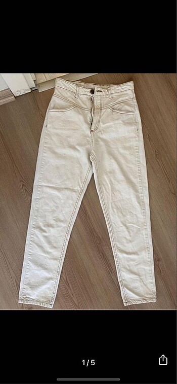 STRADIVARIUS JEAN