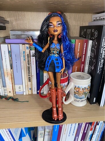Monster High robecca steam basic monster high gen1