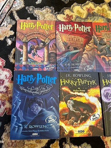 Harry Potter Kitap Set (7 kitap) + Lanetli Çocuk + Ozan Beedle?ı