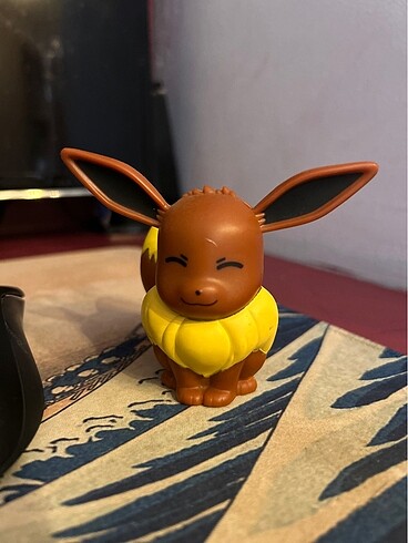 Beden Pokemon Eevee Figür