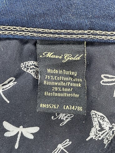 27 Beden çeşitli Renk Mavi Jeans Jean / Kot Şort %70 İndirimli.