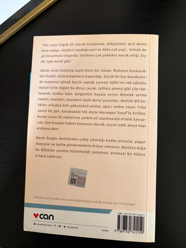 Deniz Gezgin - Ahraz Romanı - Görsel 2