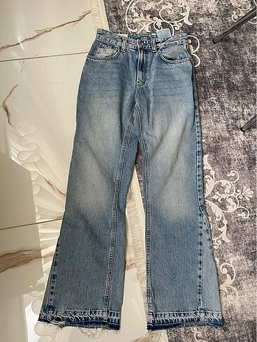 zara flared jean