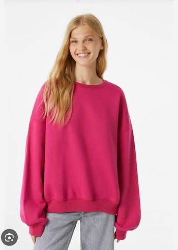 Bershka Pembe Oversize Kadın Sweatshirt