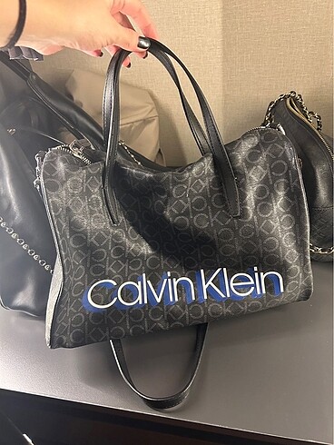 Orjinal Calvin Klein buyuk canta