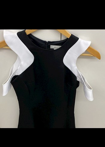 Twist #twist#Siyah#beyaz#kolsuz#Mini#Elbise