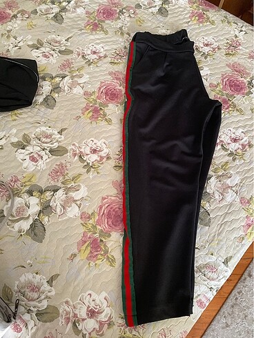 Pantolon likralı