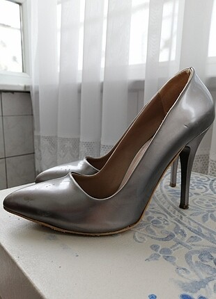 Stiletto 