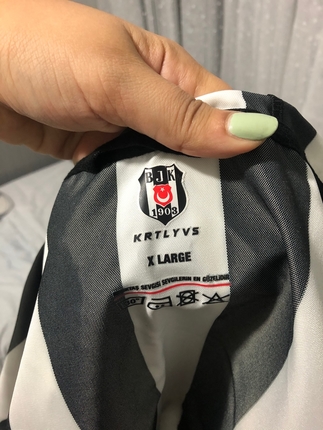 Diğer Beşiktaş Kartal Yuvası Yağmurluk