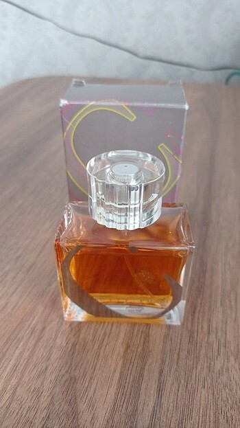 Avon cıty rush bayan parfümü