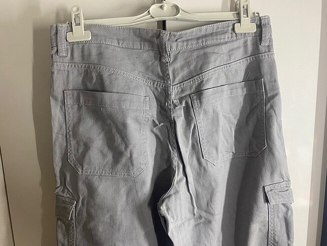 40 Beden gri Renk H&M Gri Kargo Pantalon