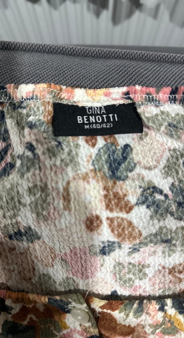 Çiçek Desenli Kadın Bluz - Görsel 4