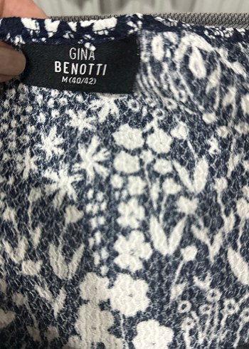 Çiçek Desenli lacivert beyaz Bluz - Görsel 5