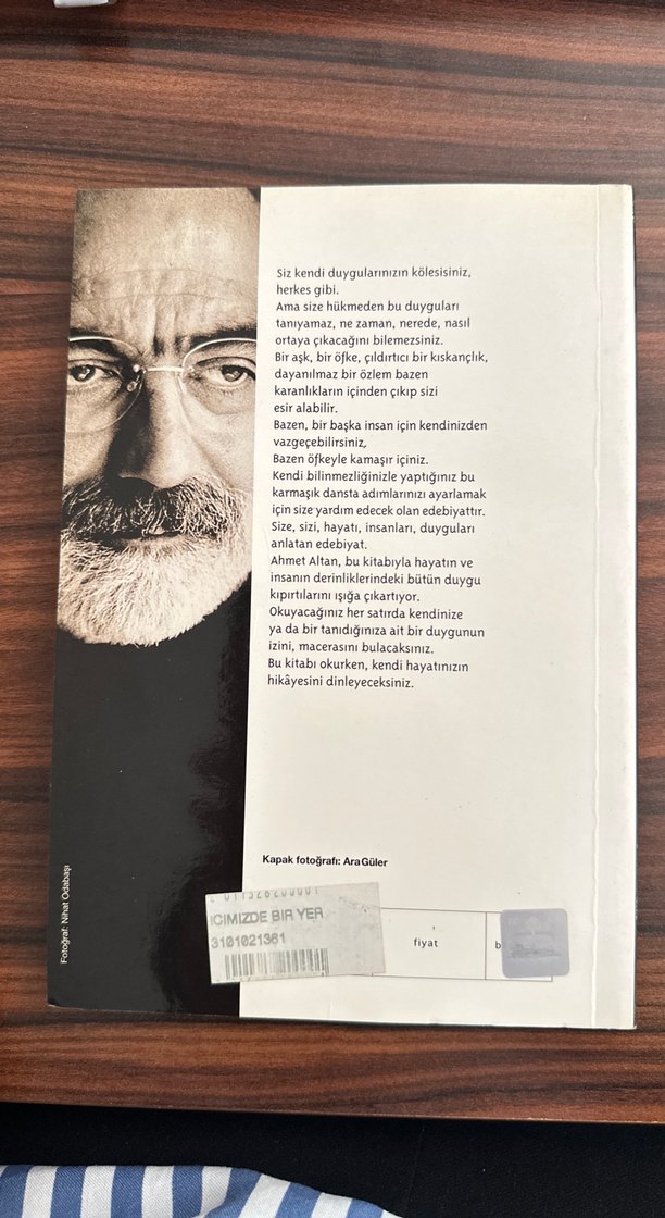 Ahmet Altan - İçimizde Bir Yer Romanı - Görsel 2