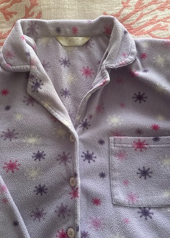 Uzun Kollu Mor Desenli Rahat Polar Pijama - Görsel 3