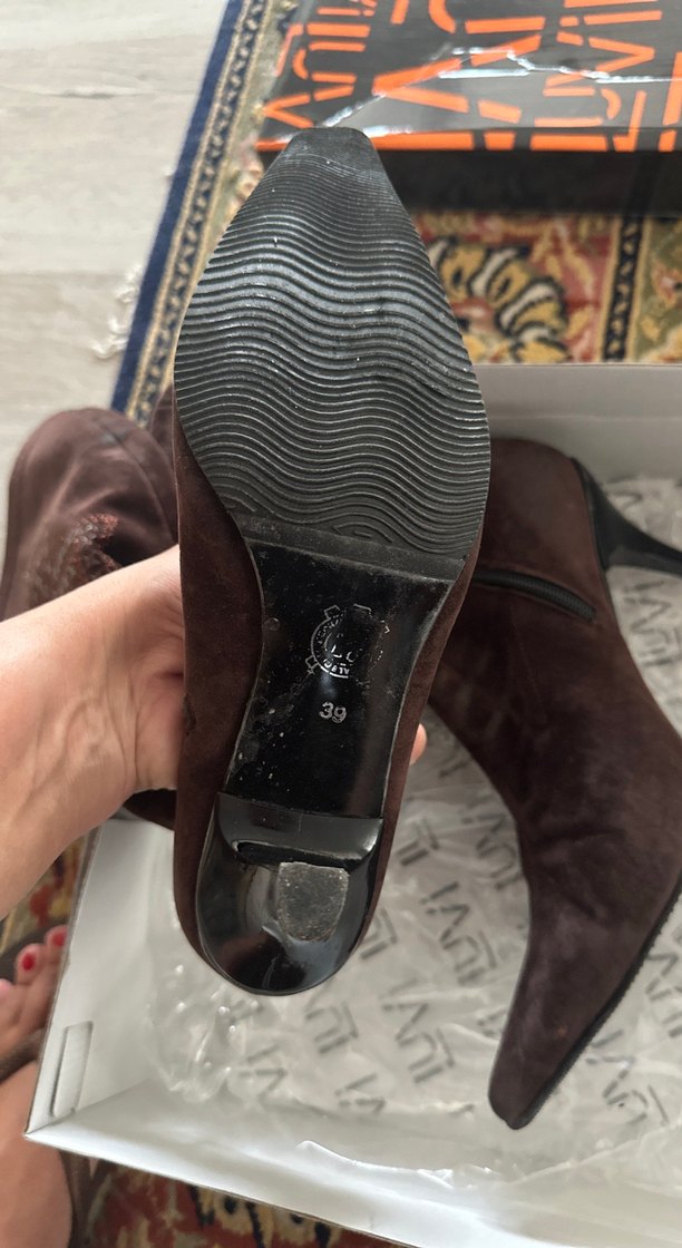 Kahverengi Süet Nakışlı Topuklu Çizme - Görsel 3