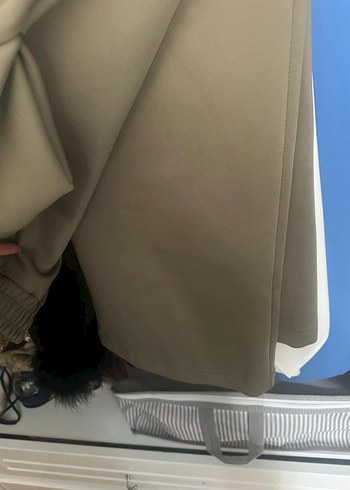 Trendyol & Milla Düğmeli Bej Kadın Sweatshirt takım