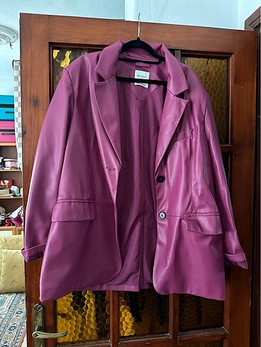 Bershka deri blazer
