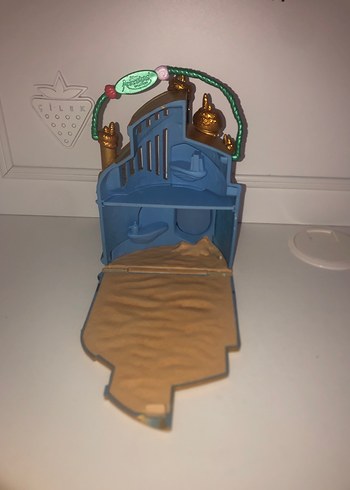 Disney Ariel Altın Renkli Kale Figürü Oyuncak - Görsel 4