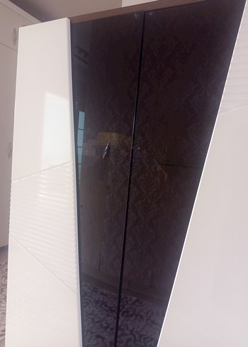 cam raflı dolap - Görsel 3