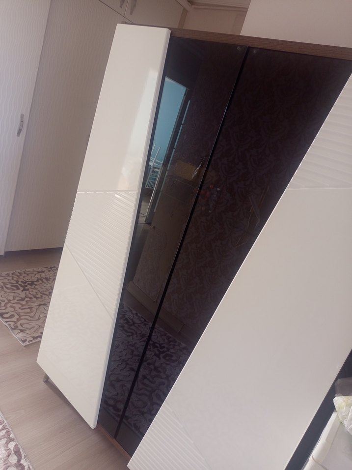 cam raflı dolap - Görsel 4