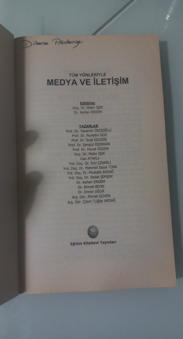 Tüm Yönleriyle Medya ve İletişim Kitabı metin ışık - Görsel 2