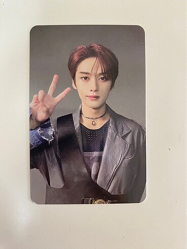 skz lee know pc satis