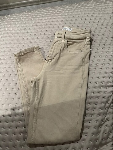 Stradivarius Jean