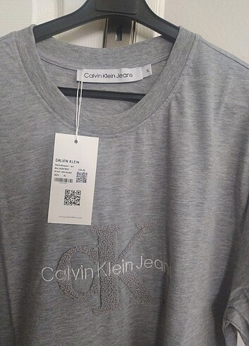 Calvin Klein t-shirt 