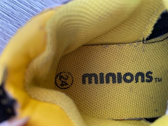24 Beden çeşitli Renk Minions ayakkabı