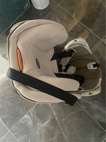 9- 36 kg Beden Chicco araba koltuğu