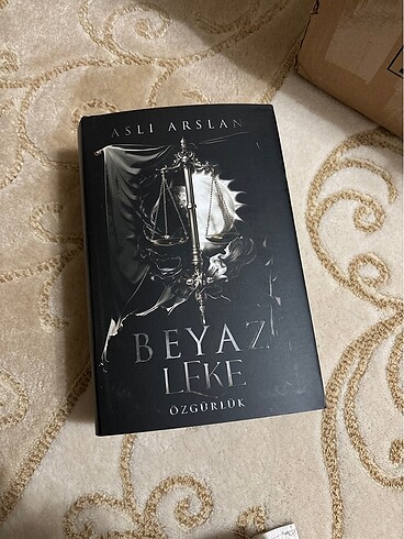 Beyaz leke 2.kitap