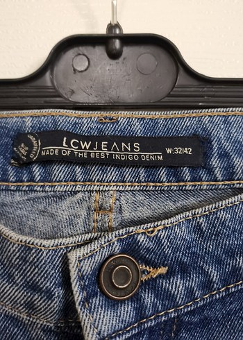 LC Waikiki Mom jean
