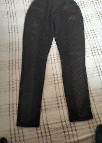 Siyah Tayt - Görsel 2