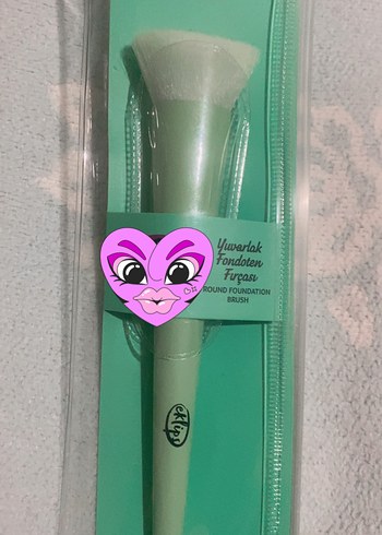 Pastel Yeşil Yuvarlak Fondöten Fırçası