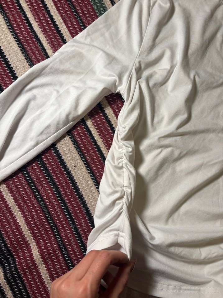 Drapeli Beyaz Balıkçı Yaka Bluzu - Görsel 2