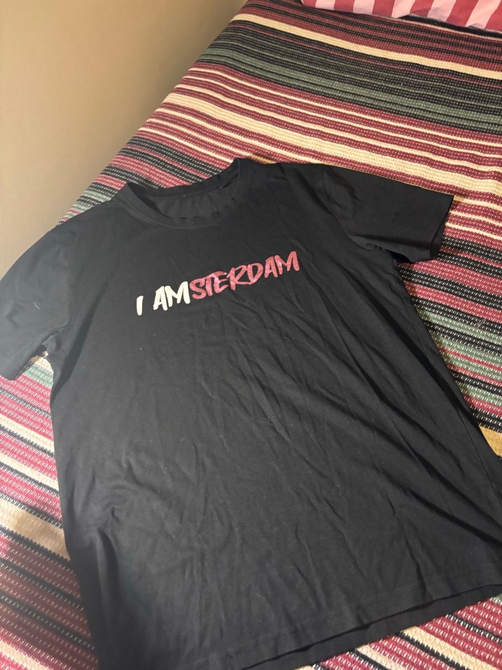 Siyah Baskılı Tişört - Görsel 2