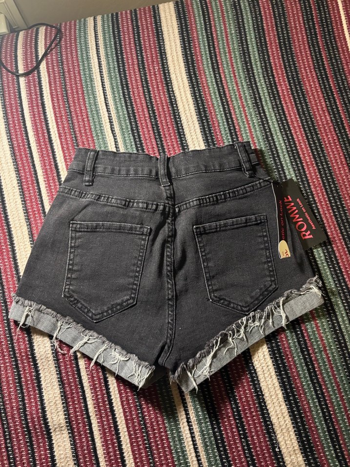 Gri Mini Kot Şort - Görsel 2