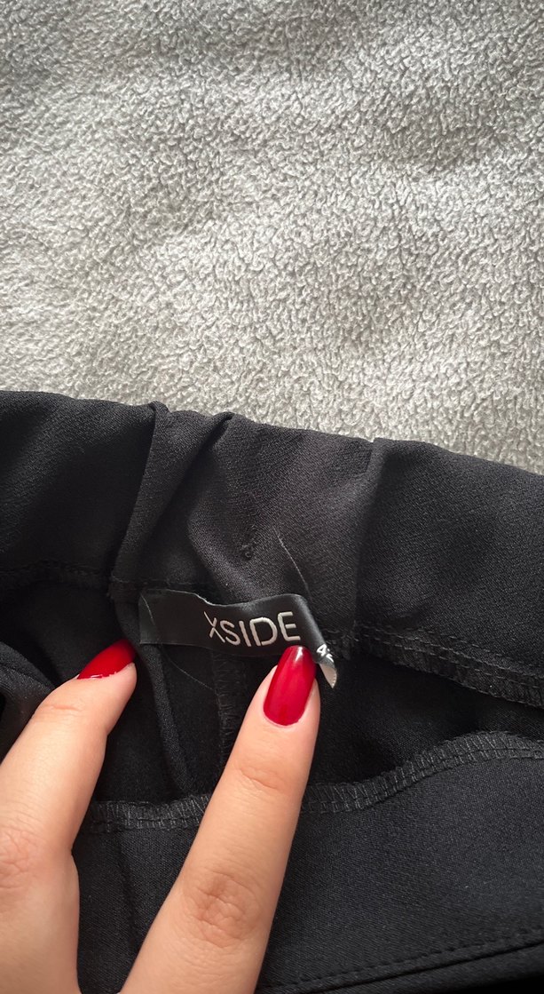 Siyah Mini Şort Etek - Görsel 4