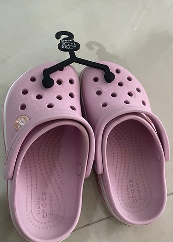28 Beden pembe Renk Pembe Crocs Terlik Velcro Bantlı