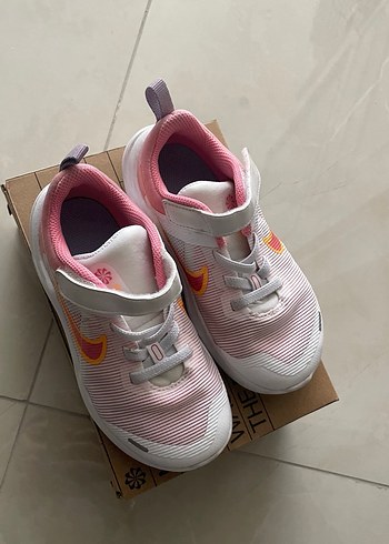 27 Beden pembe Renk Kız Çocuk Pembe Cırt Cırtlı Spor Ayakkabı