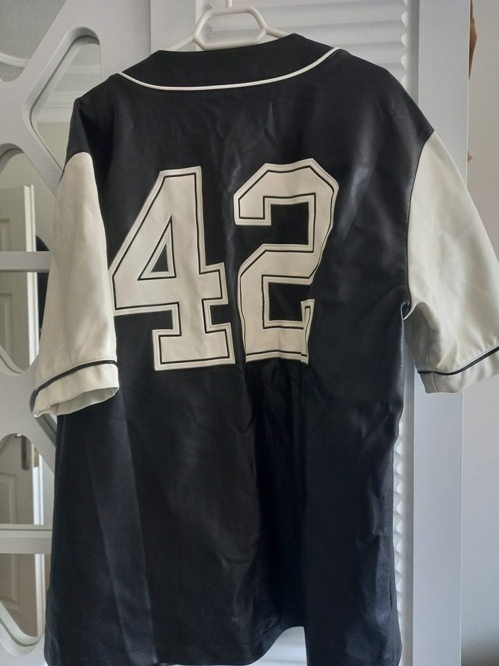 Bershka deri düğmeli oversize gömlek - Görsel 2