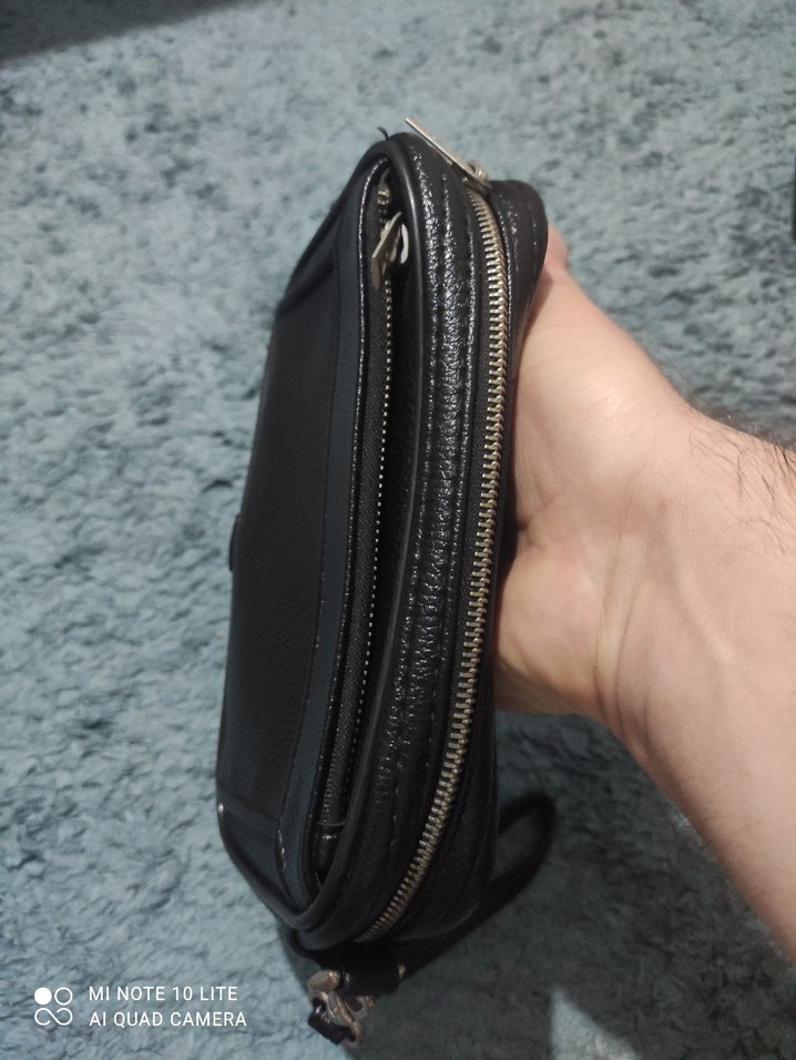 Siyah Telefon Tutucu - Görsel 2