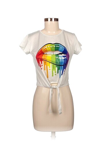 Diğer T-shirt %70 İndirimli.